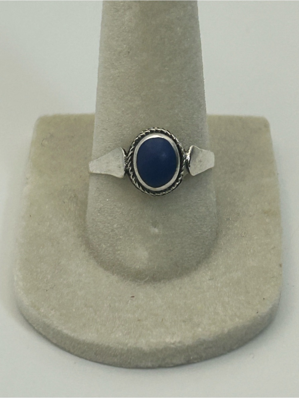 Sterling Silver Blue Lapis Ring Size 7.5 Stamped 925 Oval Stone